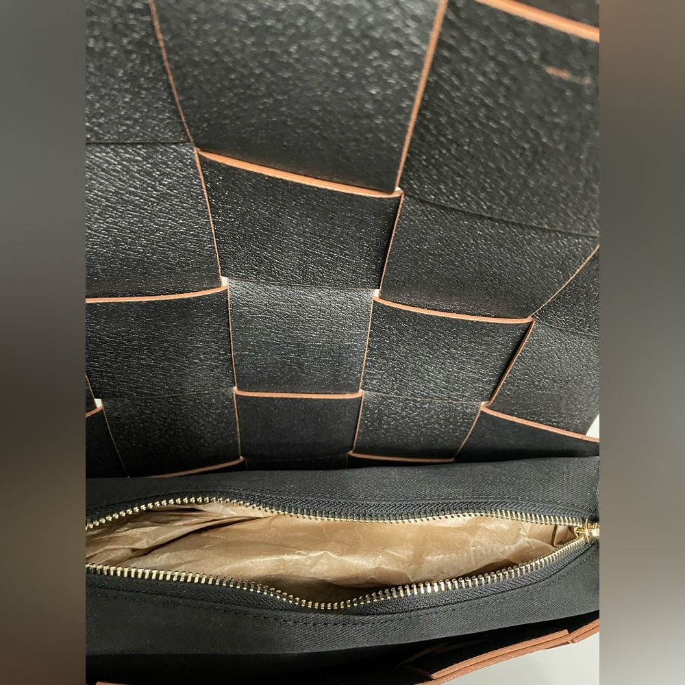 NWT Valentina Fiore Bag - Picture 8 of 10